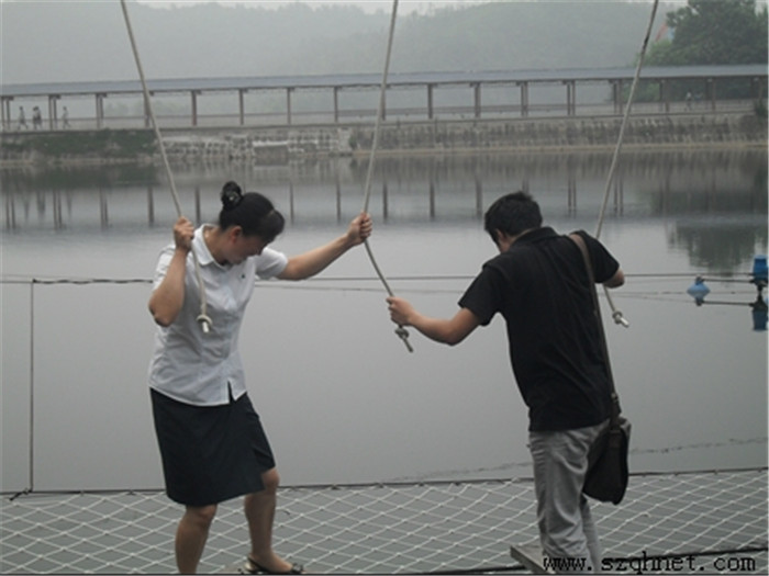 2012071664555657.jpg